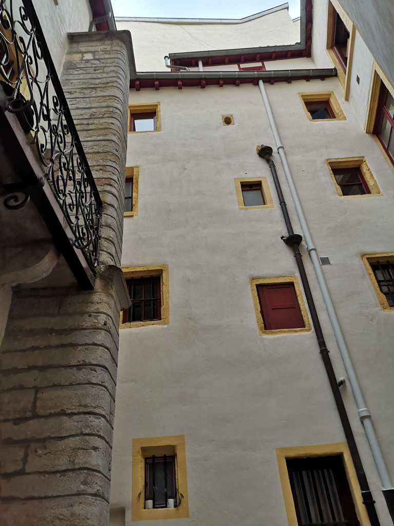 Photo de la traboule