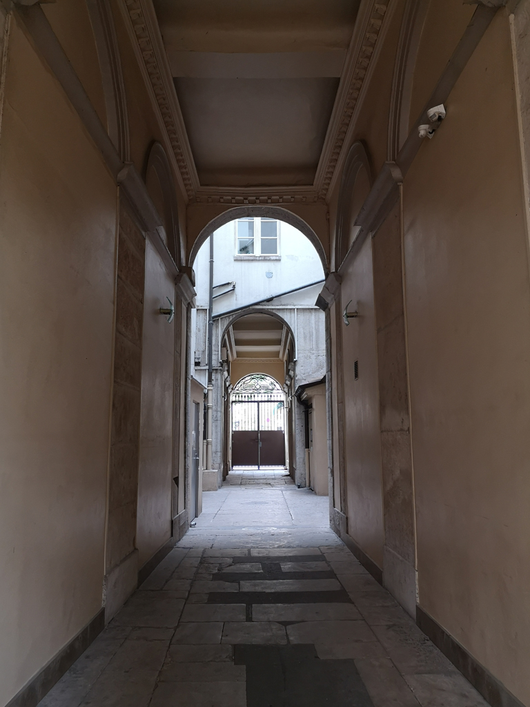 Photo de la traboule
