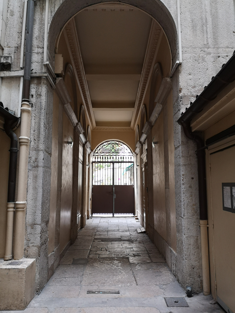 Photo de la traboule